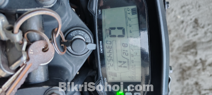 Suzuki Gixxer